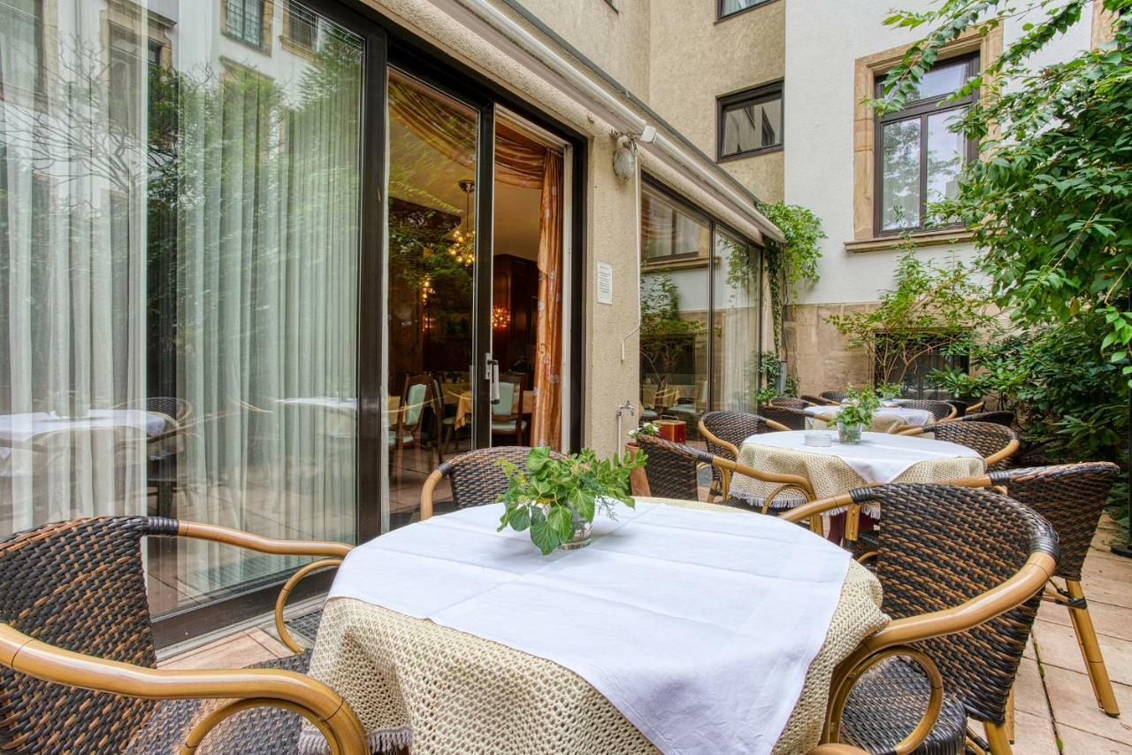 Ff&E Hotel Bavaria Фюрт Экстерьер фото